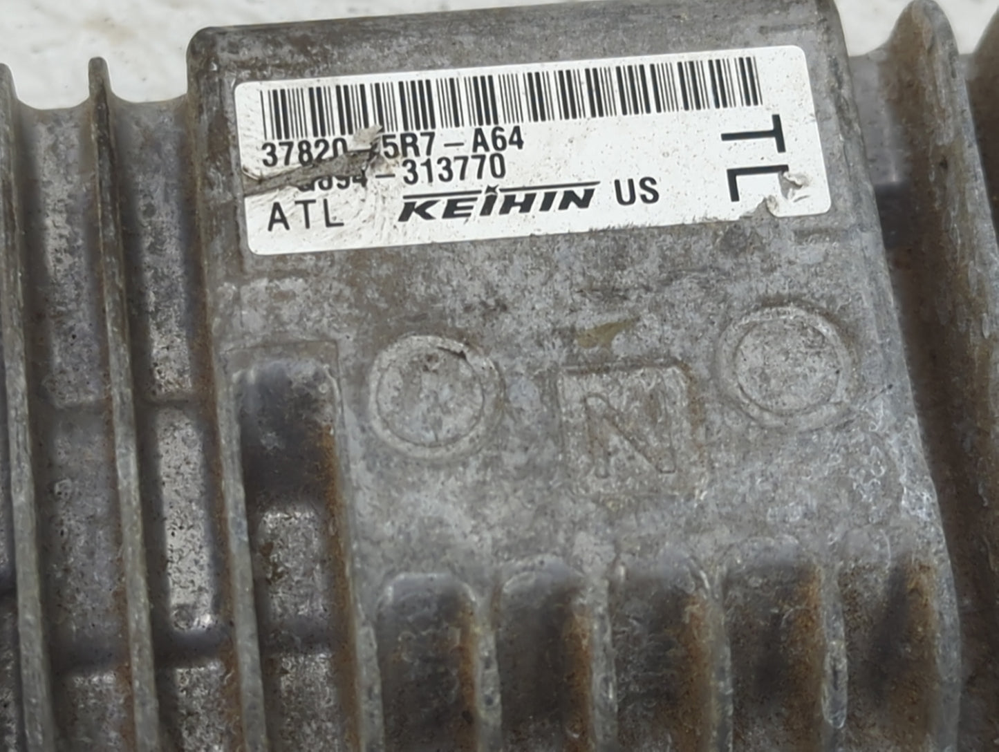 2015-2016 Honda Fit PCM Engine Control Computer ECU ECM PCU OEM P/N:37820-5R7-A64 Fits Fits 2015 2016 OEM Used Auto Parts -