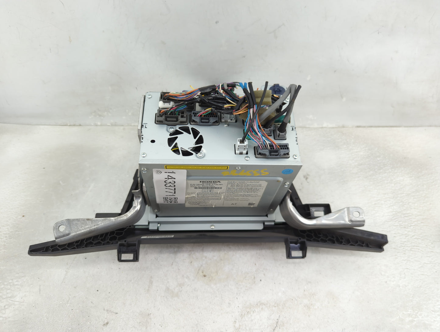 2014-2017 Honda Odyssey Radio AM FM Cd Player Receiver Replacement P/N:39540-TK8-A730-M1 Fits Fits 2014 2015 2016 2017 OEM U