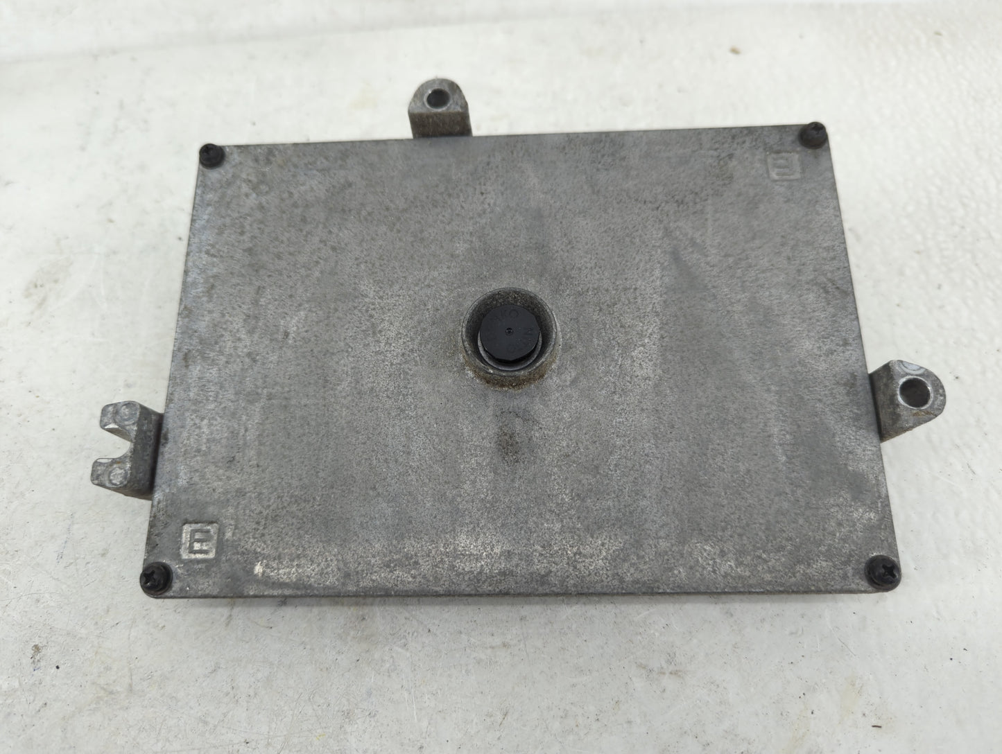 2013-2015 Honda Pilot PCM Engine Control Computer ECU ECM PCU OEM P/N:37820-RNO-M92 Fits Fits 2013 2014 2015 OEM Used Auto P