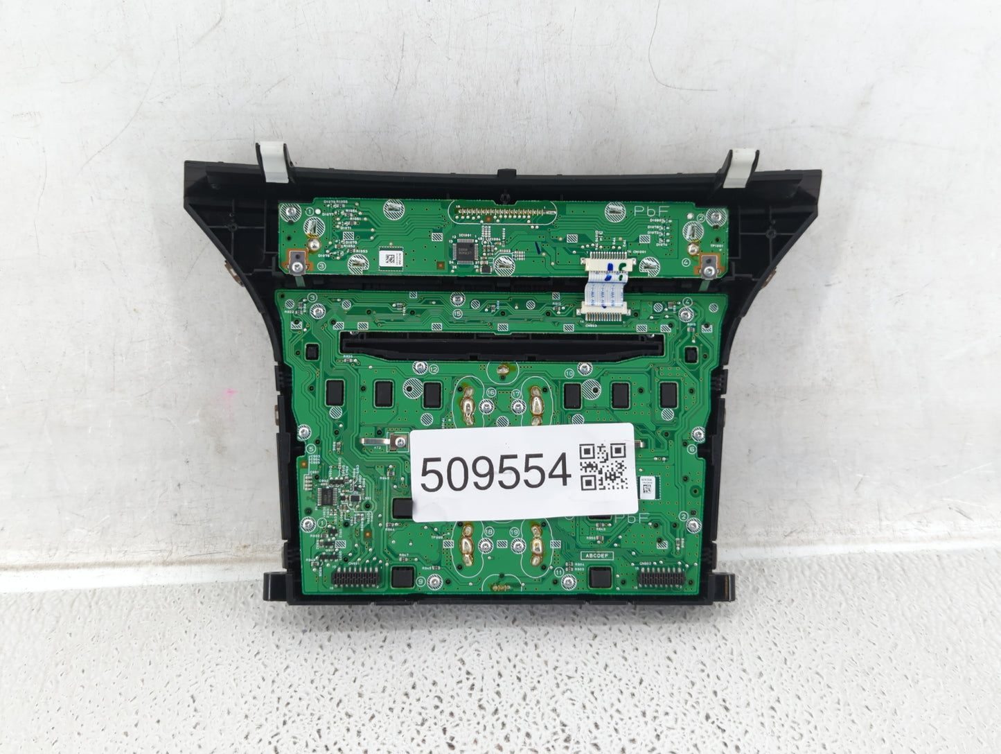 2013-2015 Honda Pilot Radio Control Panel - Oemusedautoparts1.com