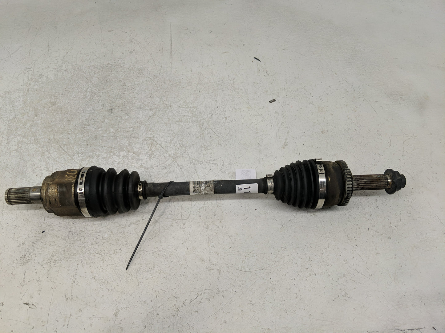 2012-2017 Hyundai Accent Axle Shaft Front Driver Cv C/v - Oemusedautoparts1.com