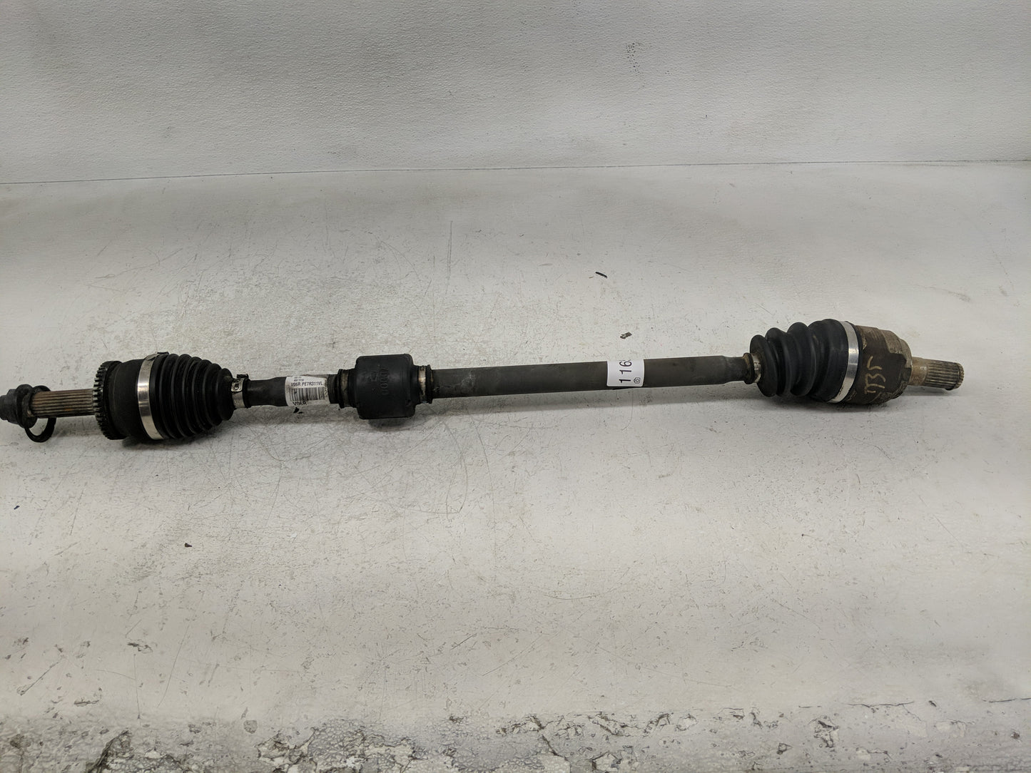 2012-2017 Hyundai Accent Axle Shaft Rear Passenger Cv C/v - Oemusedautoparts1.com