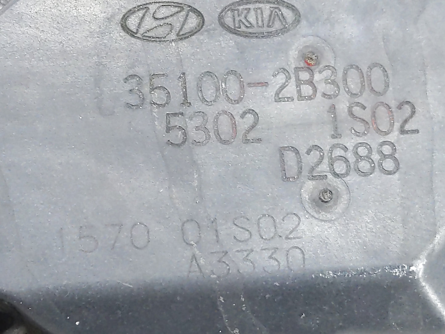 2012-2019 Hyundai Accent Throttle Body P/N:35100-2B300 Fits Fits 2012 2013 2014 2015 2016 2017 2018 2019 OEM Used Auto Parts