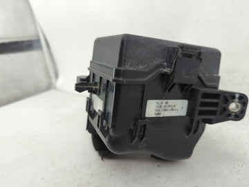 2015-2017 Hyundai Accent Fusebox Fuse Box Panel Relay Module Fits Fits 2015 2016 2017 OEM Used Auto Parts