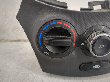 2015-2017 Hyundai Accent Climate Control Module Temperature AC/Heater Replacement P/N:97250-1RBL1 Fits Fits 2015 2016 2017 OEM Used Auto Parts