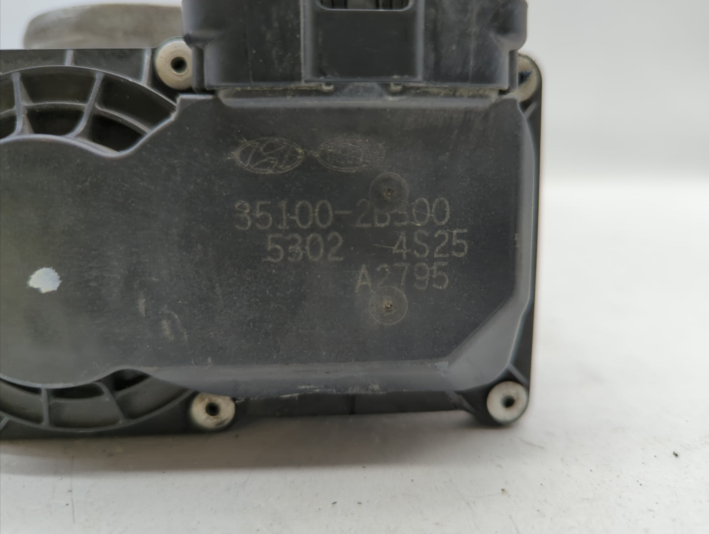 2012-2019 Hyundai Accent Throttle Body P/N:35100-2B310 5302-1S02, 35100-2B300 Fits Fits 2012 2013 2014 2015 2016 2017 2018 2