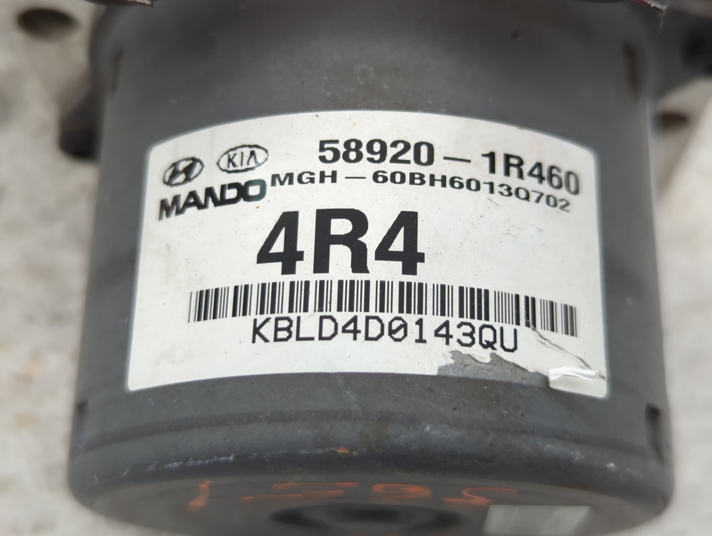 2015-2017 Hyundai Accent ABS Pump Control Module Replacement P/N:58920-1R460 Fits Fits 2015 2016 2017 OEM Used Auto Parts -