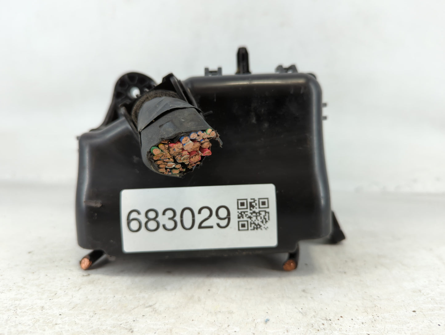 2015-2017 Hyundai Accent Fusebox Fuse Box Panel Relay Module P/N:2515210007 91420-1R640 Fits Fits 2015 2016 2017 OEM Used Au