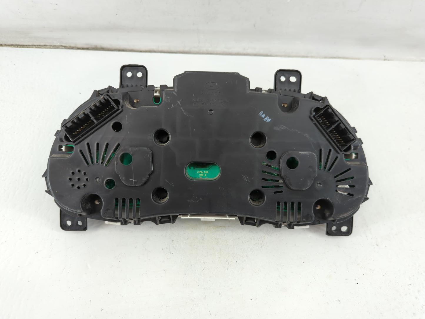 2015-2017 Hyundai Accent Instrument Cluster Speedometer Gauges P/N:94021-1R500 Fits Fits 2015 2016 2017 OEM Used Auto Parts
