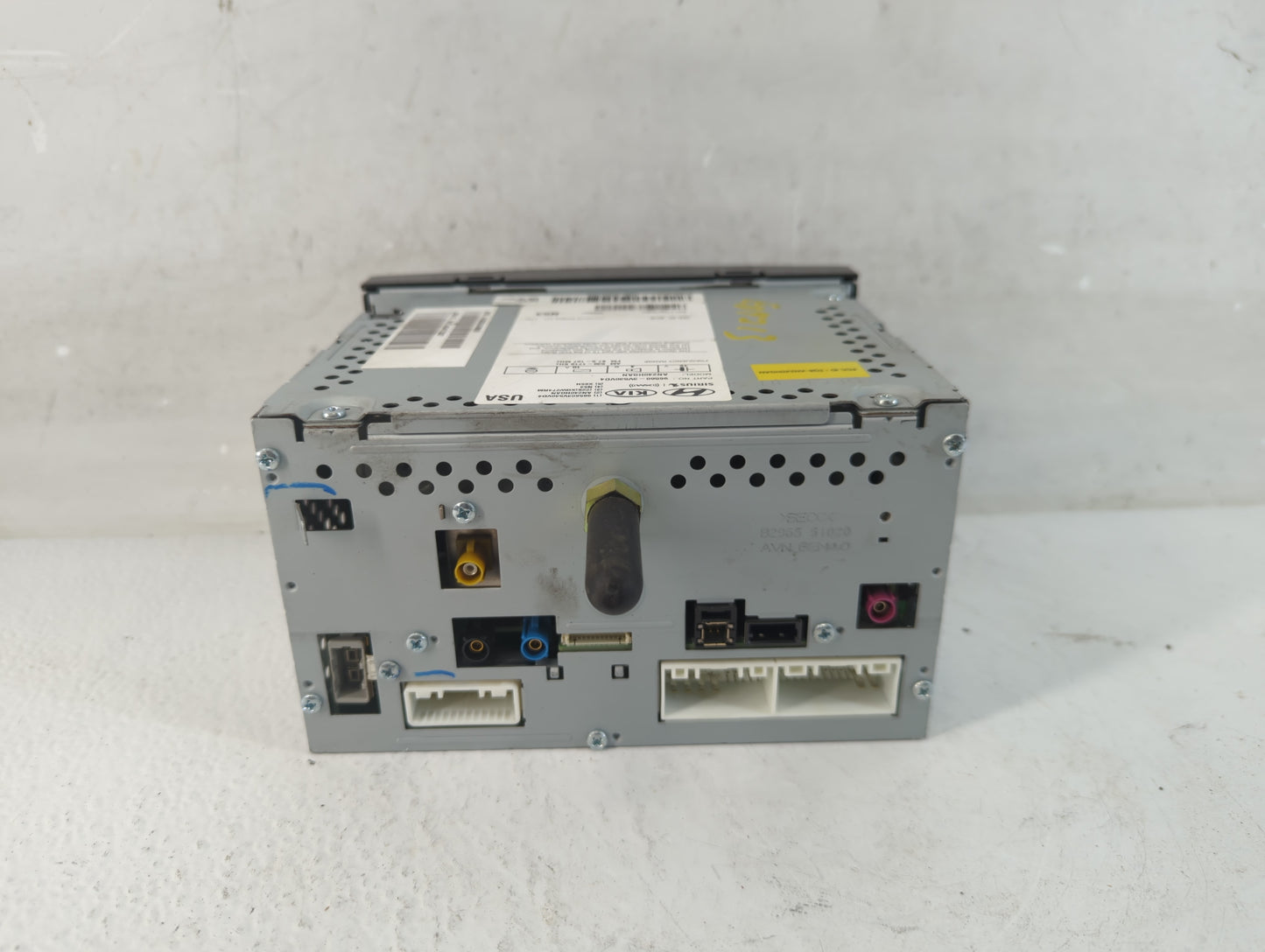 2015-2017 Hyundai Azera Radio AM FM Cd Player Receiver Replacement P/N:96560-3V530VD4 Fits Fits 2015 2016 2017 OEM Used Auto