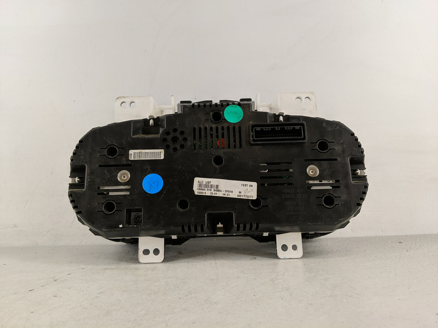 2014-2016 Hyundai Elantra Instrument Cluster Speedometer Gauges P/N:34004-3Y010 94004-3X210 Fits Fits 2014 2015 2016 OEM Use