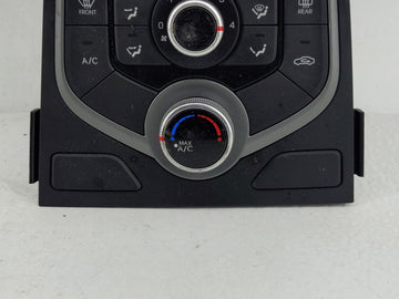 2014-2016 Hyundai Elantra Climate Control Module Temperature AC/Heater Replacement P/N:97250-3XCC0 Fits Fits 2014 2015 2016 OEM Used Auto Parts