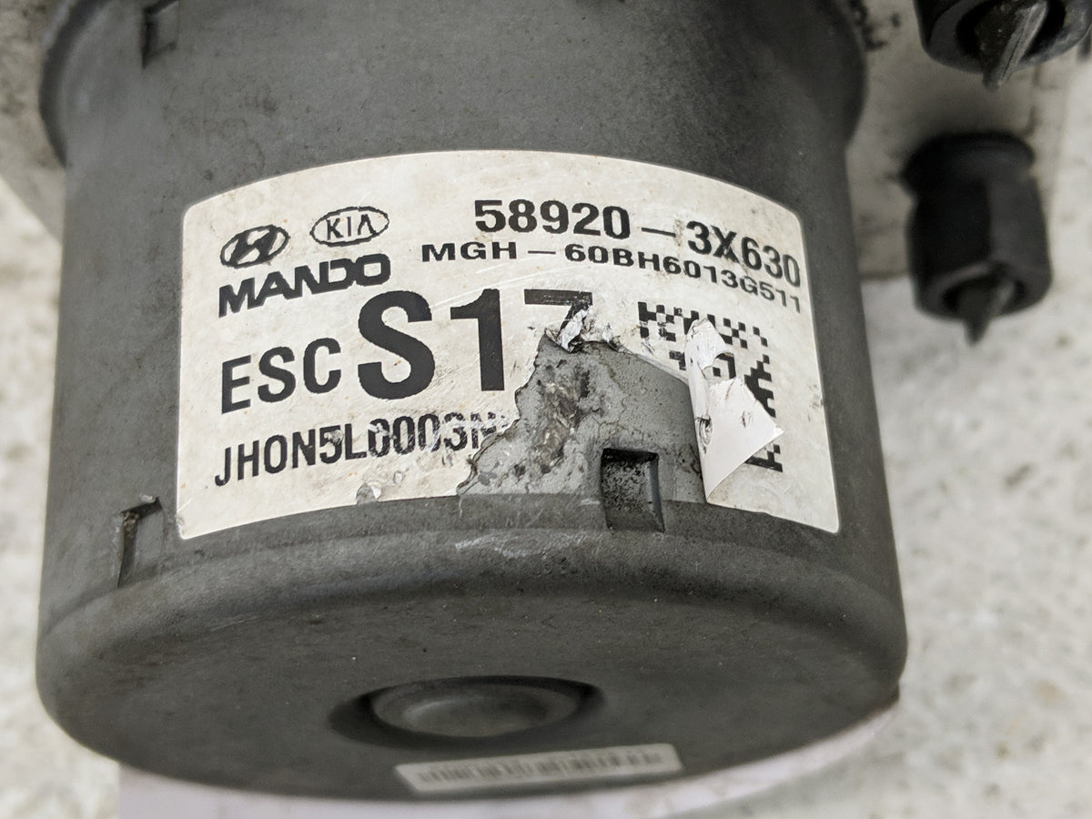 2014-2016 Hyundai Elantra Anti-Lock Brake ABS Pump Module Actuator OEM P/N:58920-3X630 Fits Fits 2014 2015 2016 OEM Used Aut