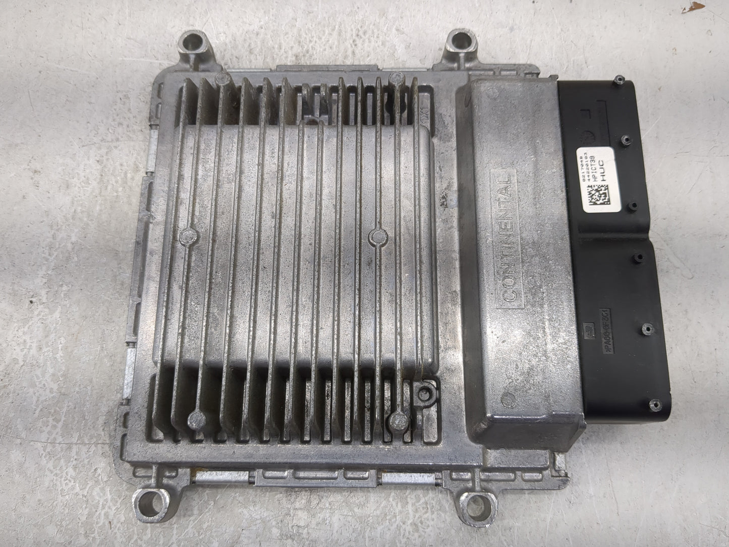 2015 Hyundai Elantra PCM Engine Control Computer ECU ECM PCU OEM P/N:MD5UP1NS2G3A 5WY3T31A, 39102-2EMY5, 39103-2EMY5 Fits OE