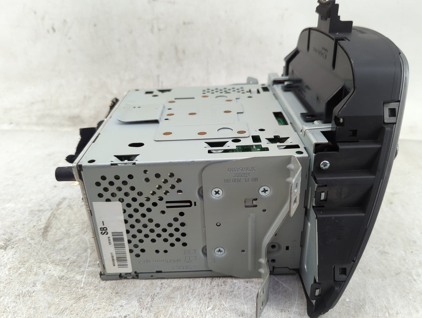 2014-2016 Hyundai Elantra Radio AM FM Cd Player Receiver Replacement P/N:96180-3X165GU AM980MDANGU Fits Fits 2014 2015 2016