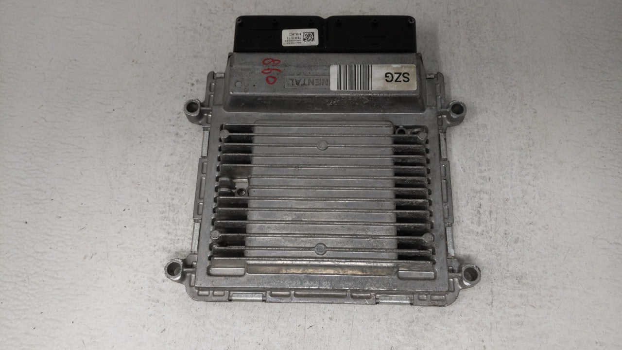 2015 Hyundai Elantra PCM Engine Control Computer ECU ECM PCU OEM P/N:39102-2EMW5 39103-2EMW5 Fits OEM Used Auto Parts - Oemu