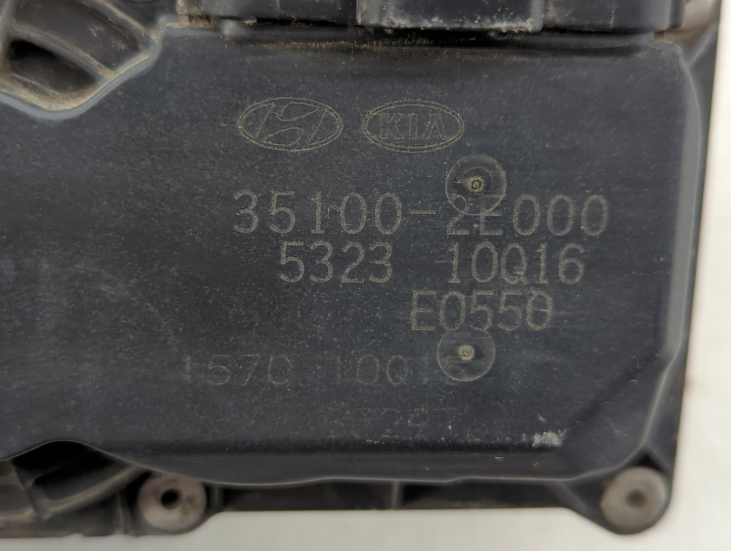 2011-2020 Hyundai Elantra Throttle Body P/N:35100-2E000 Fits Fits 2011 2012 2013 2014 2015 2016 2017 2018 2019 2020 2021 OEM
