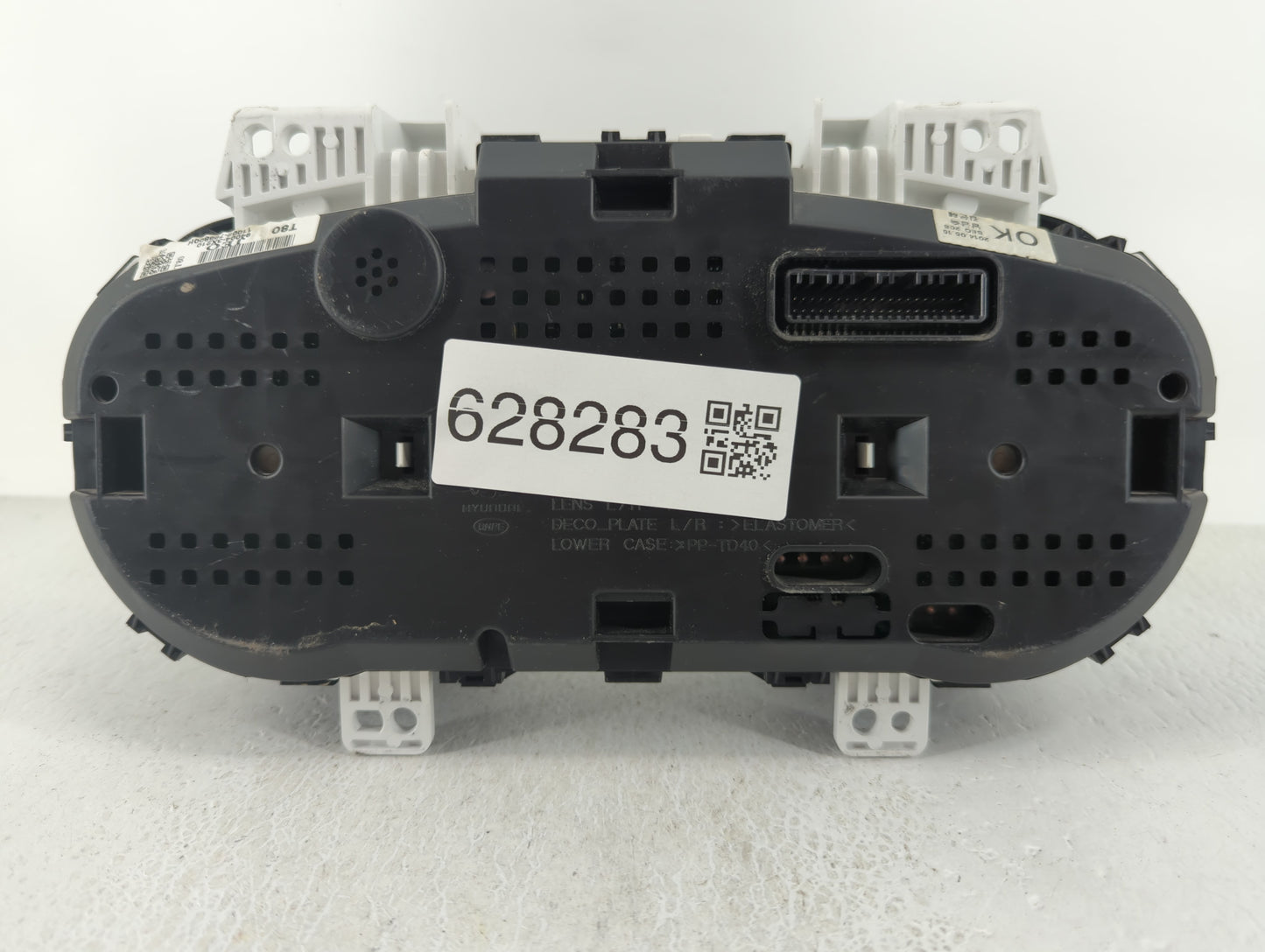2014-2016 Hyundai Elantra Instrument Cluster Speedometer Gauges P/N:94004-3X210 Fits Fits 2014 2015 2016 OEM Used Auto Parts