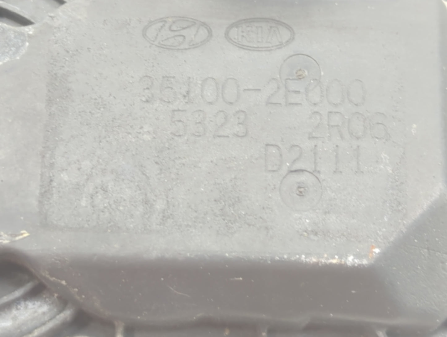 2011-2020 Hyundai Elantra Throttle Body P/N:35100-2E000 Fits Fits 2011 2012 2013 2014 2015 2016 2017 2018 2019 2020 2021 OEM