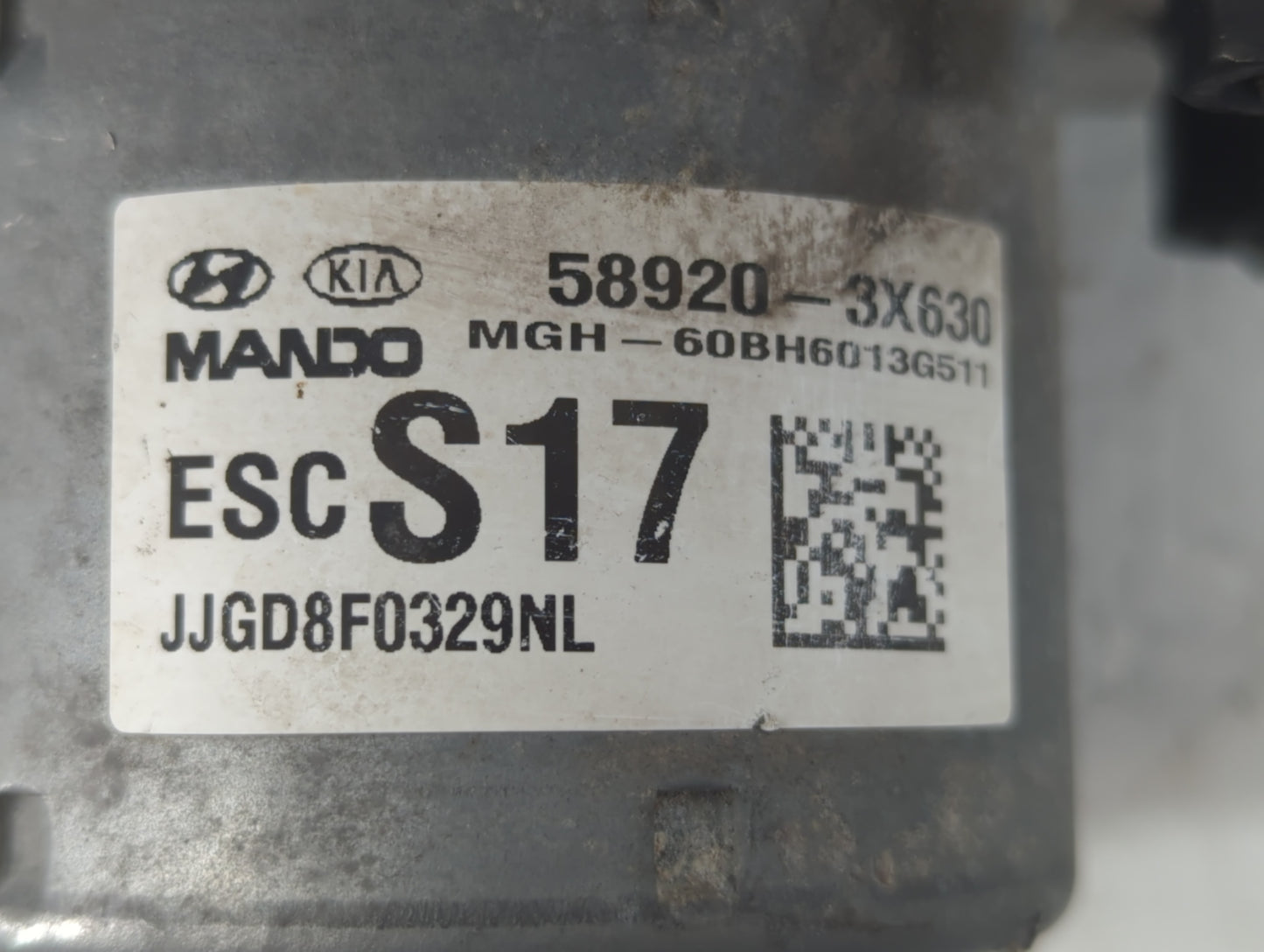 2014-2016 Hyundai Elantra ABS Pump Control Module Replacement P/N:ESCS17 58920-3X630 Fits Fits 2014 2015 2016 OEM Used Auto