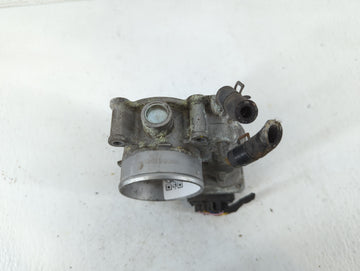 2011-2020 Hyundai Elantra Throttle Body P/N:35100-2E000 Fits Fits 2011 2012 2013 2014 2015 2016 2017 2018 2019 2020 2021 OEM Used Auto Parts