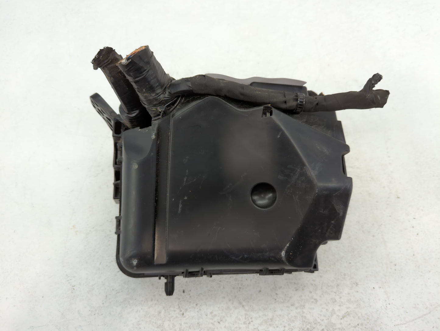 2014-2016 Hyundai Elantra Fusebox Fuse Box Panel Relay Module P/N:91266 3X060 Fits Fits 2014 2015 2016 OEM Used Auto Parts -