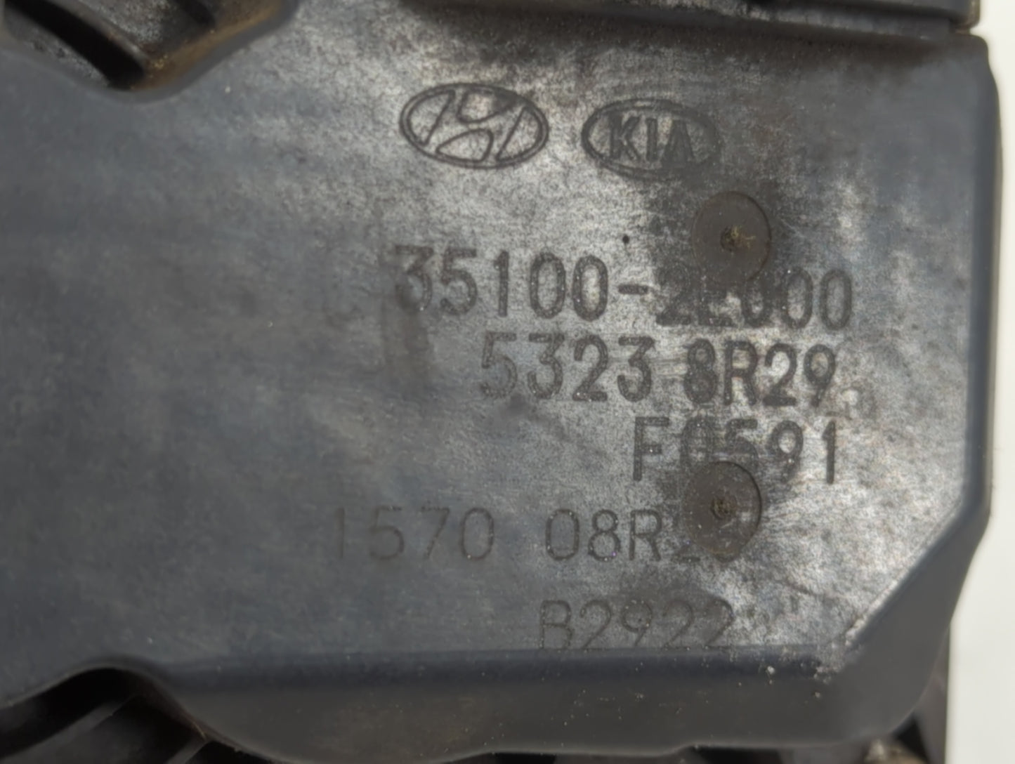 2011-2020 Hyundai Elantra Throttle Body P/N:35100-2E000 Fits Fits 2011 2012 2013 2014 2015 2016 2017 2018 2019 2020 2021 OEM