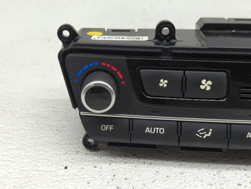 2015-2016 Hyundai Genesis Climate Control Module Temperature AC/Heater Replacement P/N:97250-B1120 Fits Fits 2015 2016 2017 OEM Used Auto Parts