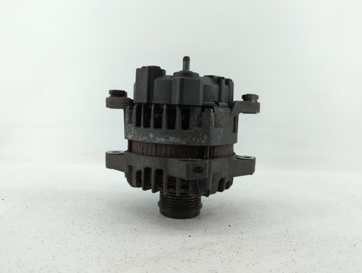 2015 Hyundai Santa Fe Alternator Replacement Generator Charging Assembly Engine OEM P/N:37300-2G800 37300-2G900 Fits OEM Use