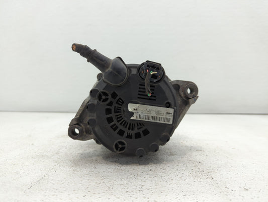 2015 Hyundai Santa Fe Alternator Replacement Generator Charging Assembly Engine OEM P/N:37300-2G850 Fits Fits 2014 OEM Used Auto Parts