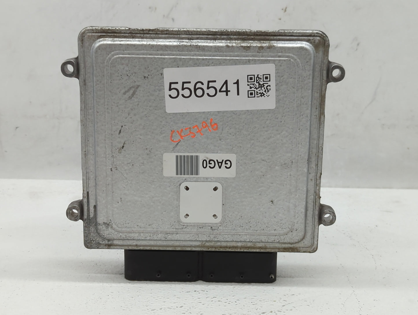 2015 Hyundai Santa Fe PCM Engine Control Computer ECU ECM PCU OEM P/N:39100-2GAG0 39130-2GAG0, 39130-2GAG2 Fits OEM Used Aut