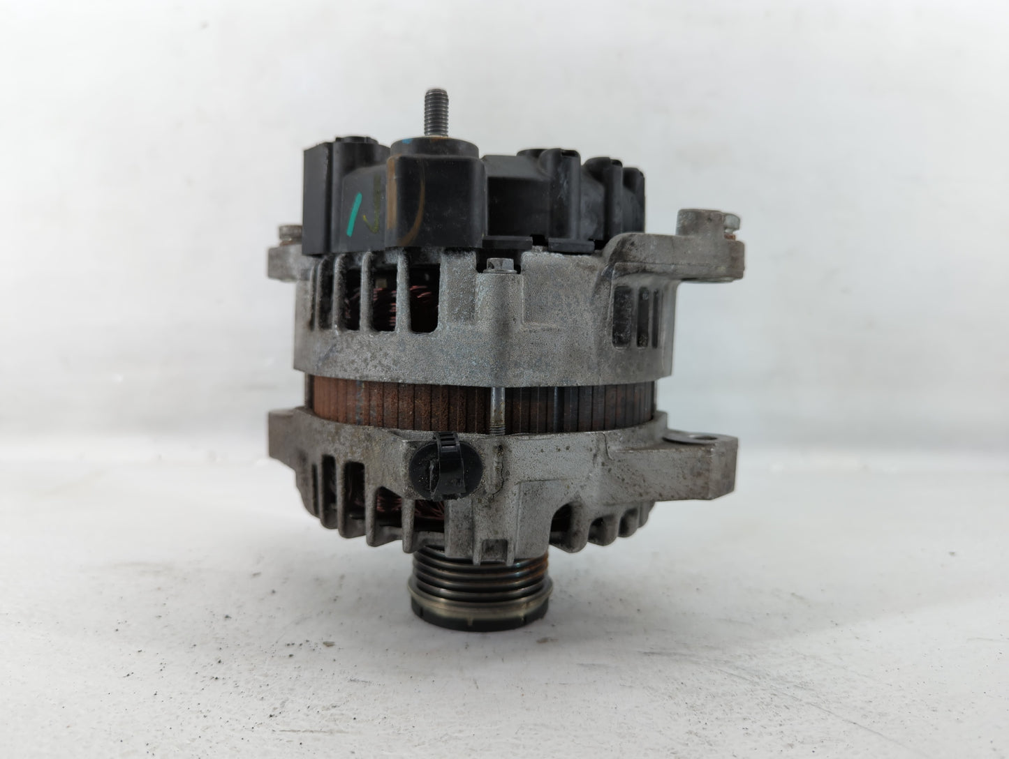 2015 Hyundai Santa Fe Alternator Replacement Generator Charging Assembly Engine OEM P/N:37300-2G850 Fits Fits 2014 OEM Used