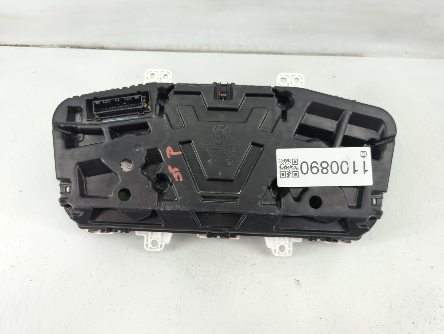 2015 Hyundai Sonata Instrument Cluster Speedometer Gauges P/N:94011-C2100 Fits OEM Used Auto Parts - Oemusedautoparts1.com
