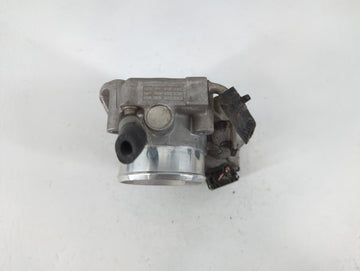 2011-2015 Hyundai Sonata Throttle Body P/N:35100-2G800 Fits Fits 2011 2012 2013 2014 2015 2016 OEM Used Auto Parts