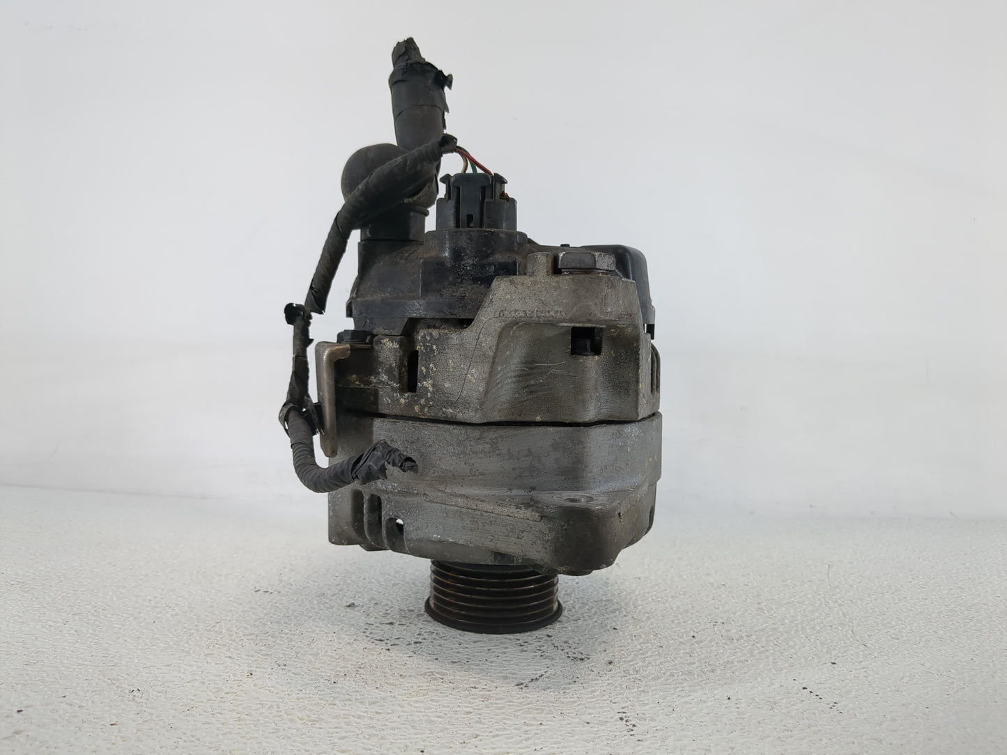 2015-2019 Hyundai Sonata Alternator Replacement Generator Charging Assembly Engine OEM P/N:37300-2G061 Fits OEM Used Auto Pa
