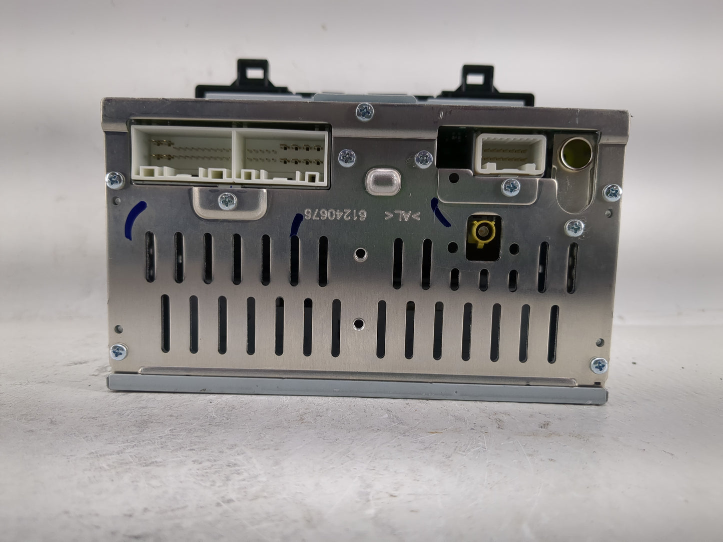 2015 Hyundai Sonata Radio AM FM Cd Player Receiver Replacement P/N:96180-C20004X Fits OEM Used Auto Parts - Oemusedautoparts