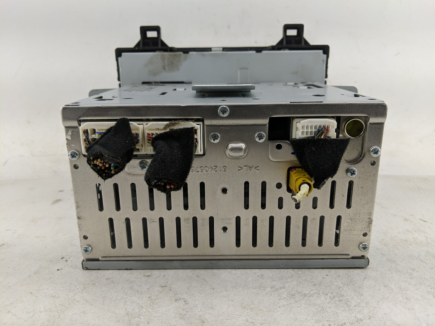 2015 Hyundai Sonata Radio AM FM Cd Player Receiver Replacement P/N:96180-C20004X Fits OEM Used Auto Parts - Oemusedautoparts