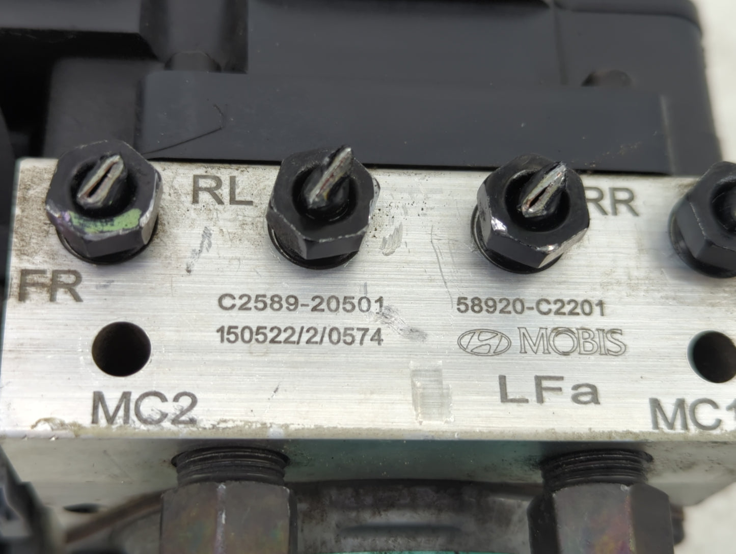 2015-2017 Hyundai Sonata ABS Pump Control Module Replacement P/N:58920-C2201 C2589-20501, 58920-C2200 Fits Fits 2015 2016 20