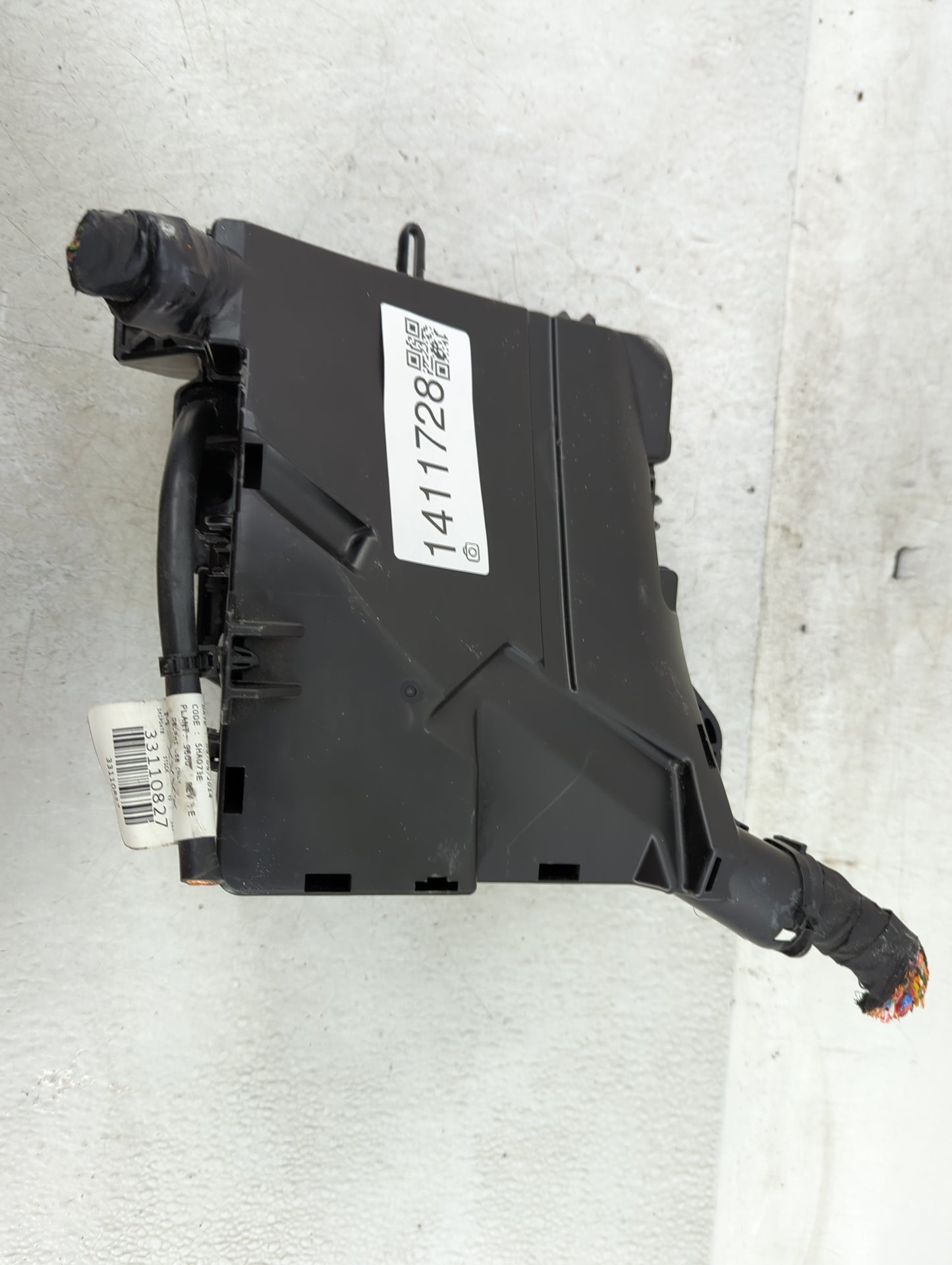 2015 Hyundai Sonata Fusebox Fuse Box Panel Relay Module Fits OEM Used Auto Parts - Oemusedautoparts1.com