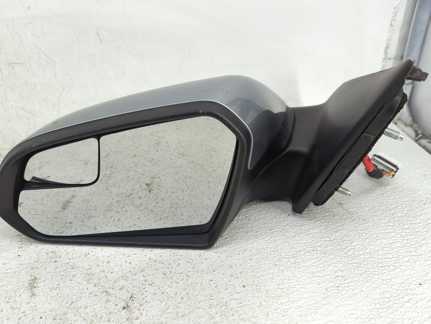 2015 Hyundai Sonata Driver Side View Mirror - Left Door Mirror OEM Used - Oemusedautoparts1.com