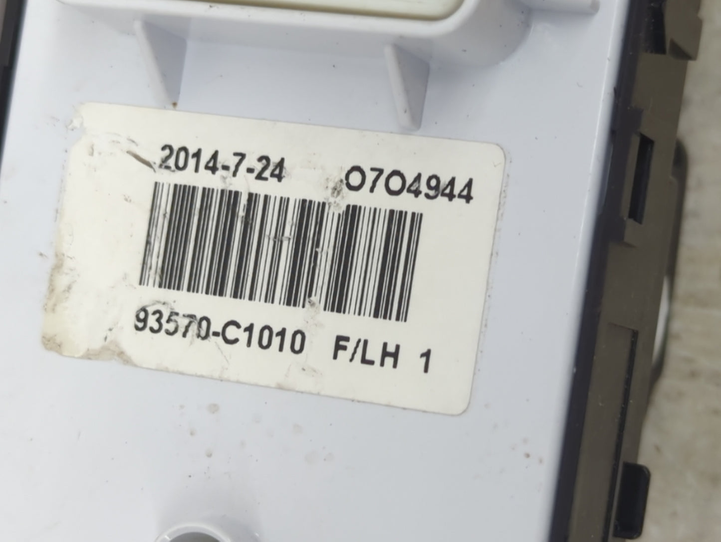 2015-2019 Hyundai Sonata Master Power Window Switch Replacement Driver Side Left P/N:93570-C1010 Fits OEM Used Auto Parts -
