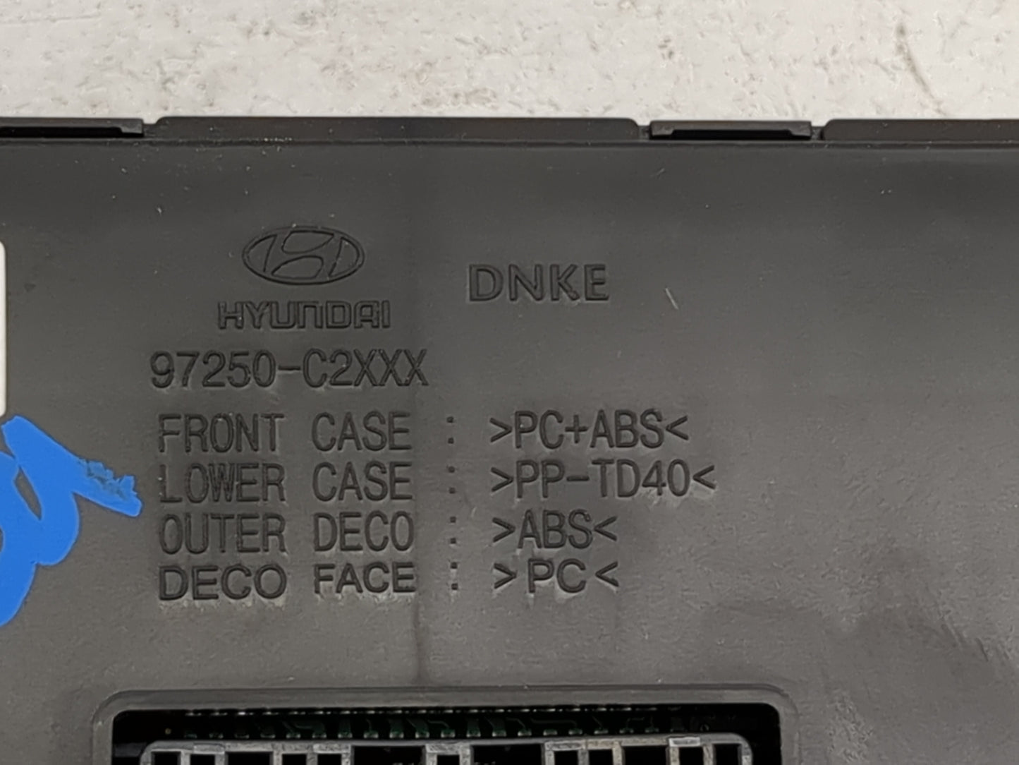 2015 Hyundai Sonata Climate Control Module Temperature AC/Heater Replacement P/N:97250-C2XXX Fits OEM Used Auto Parts - Oemu