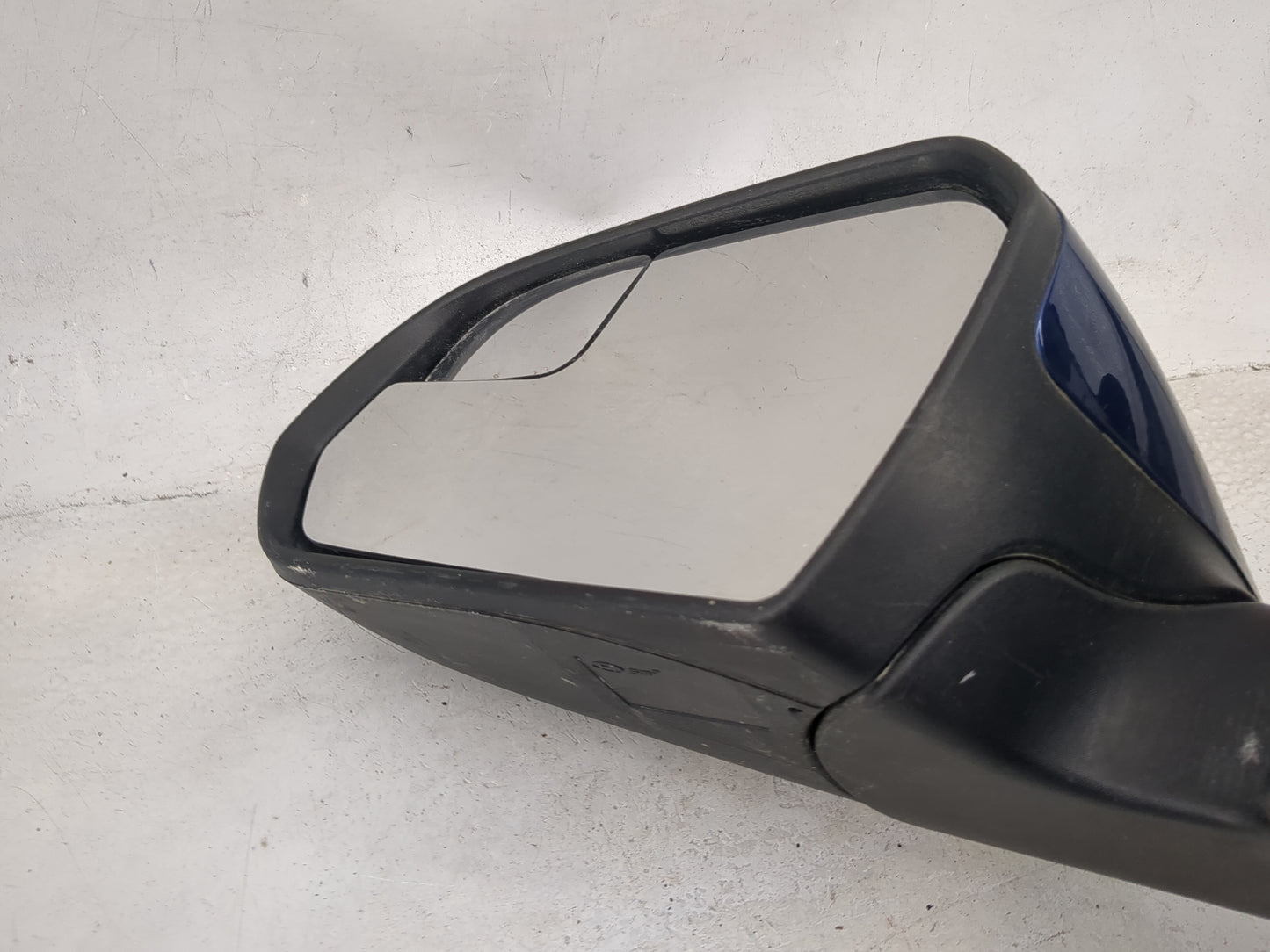 2015 Hyundai Sonata Driver Side View Mirror - Left Door Mirror OEM Used - Oemusedautoparts1.com