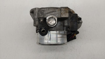 2011-2014 Hyundai Sonata Throttle Body P/N:35100-2G700 Fits Fits 2011 2012 2013 2014 2015 2016 OEM Used Auto Parts