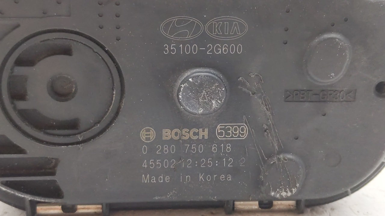 2015-2019 Hyundai Sonata Throttle Body P/N:0 280 750 618 35100-2G600 Fits Fits 2015 2016 2017 2018 2019 OEM Used Auto Parts