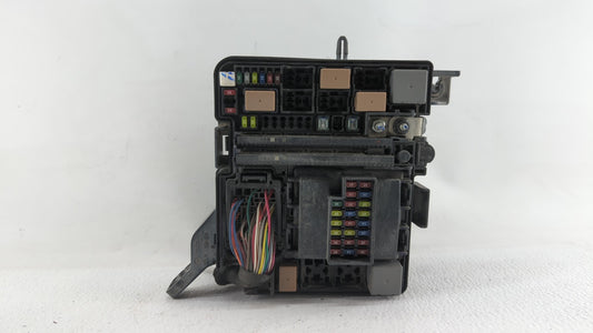 2015 Hyundai Sonata Fusebox Fuse Box Panel Relay Module P/N:91200C2010LA 6423-0102-7-000 Fits OEM Used Auto Parts