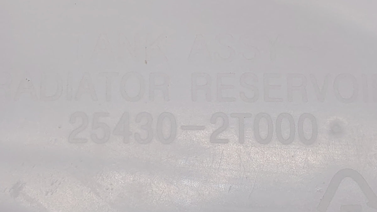 2011-2015 Hyundai Sonata Radiator Coolant Overflow Expansion Tank Bottle 304089 - Oemusedautoparts1.com
