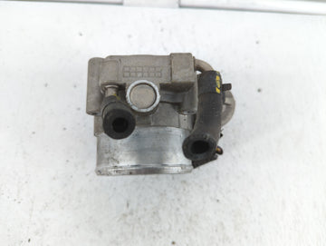 2015-2019 Hyundai Sonata Throttle Body P/N:0 280 750 618 35100-2G600 Fits Fits 2015 2016 2017 2018 2019 OEM Used Auto Parts