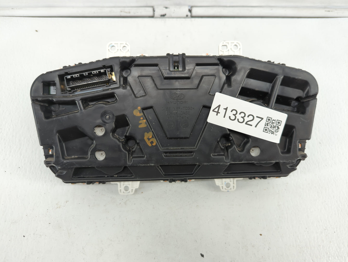 2015 Hyundai Sonata Instrument Cluster Speedometer Gauges P/N:94011-C2000 94001-C2000 Fits OEM Used Auto Parts - Oemusedauto