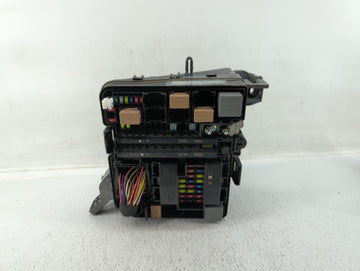 2015 Hyundai Sonata Fusebox Fuse Box Panel Relay Module P/N:91277-C2570 91200-C2010, 91950-C1820 Fits OEM Used Auto Parts